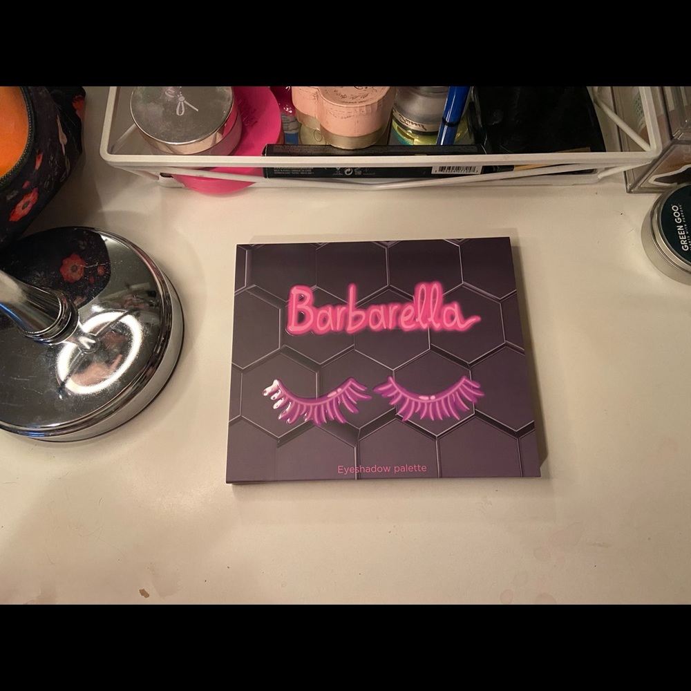 Barbarella Eyeshadow Palette